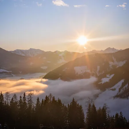 Auszeit Eben Апартаменты *